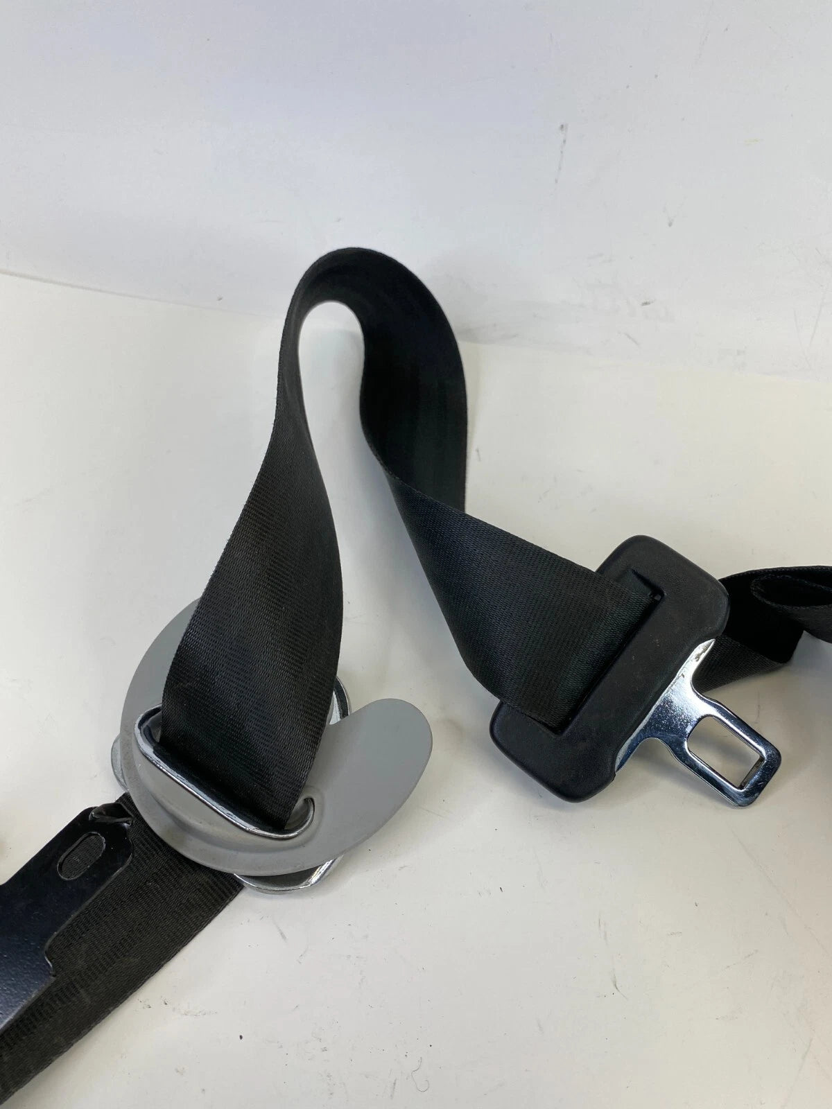 2013-2019 HYUNDAI SANTA FE FR RIGHT PASSENGER SEAT BELT RETRACTOR 88820-B8500