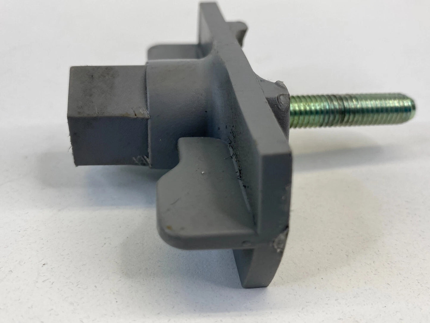 2006-2011 KIA RIO RIO5 SPARE TIRE RETAINER JACK HOLD DOWN WING NUT HOLDER CLAMP