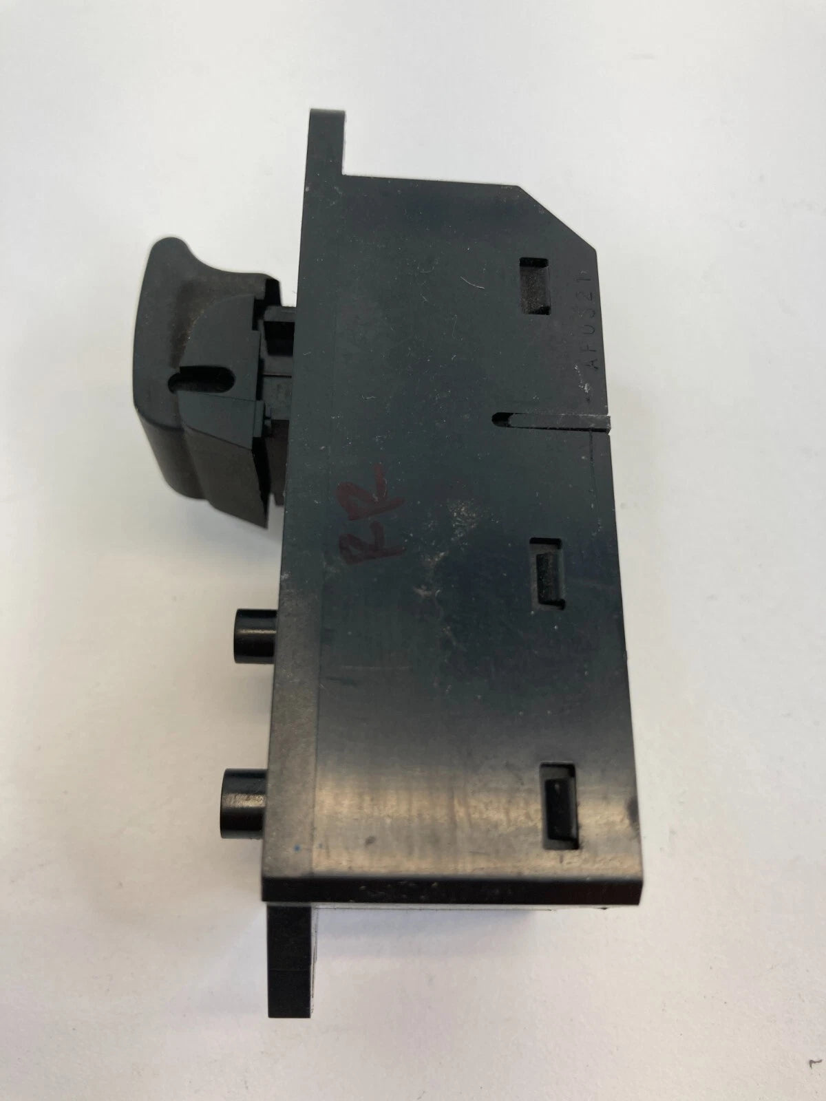 2004-2008 ACURA TL REAR RIGHT SIDE POWER WINDOW CONTROL SWITCH BUTTON M24227