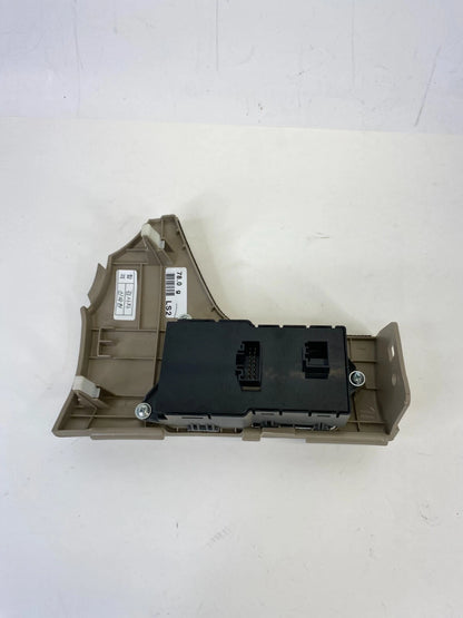 13-17 HYUNDAI ELANTRA GT ECO TRACTION BUTTON SWITCH W/ COVER DY84730-A5000 OEM