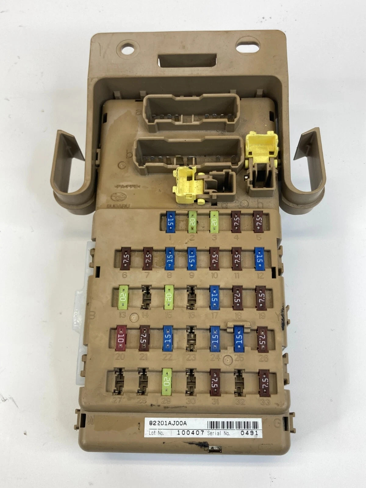 2010-2012 SUBARU LEGACY 2.5L H4 UNDER DASH FUSE BOX RELAY JUNCTION BLOCK