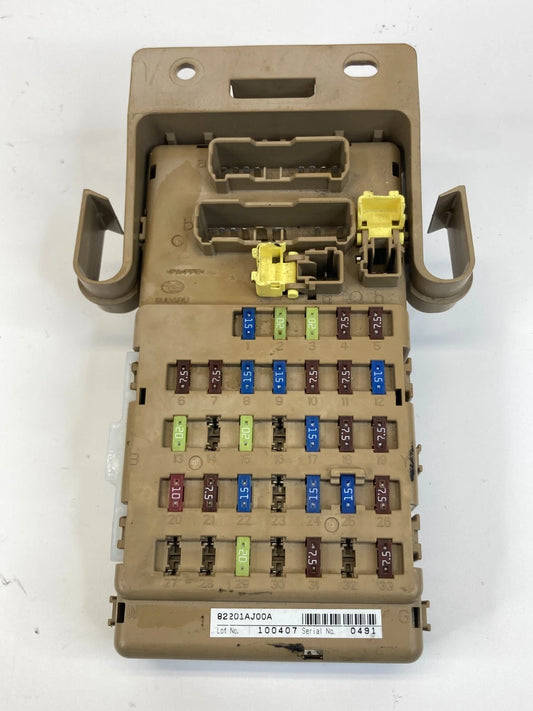 2010-2012 SUBARU LEGACY 2.5L H4 UNDER DASH FUSE BOX RELAY JUNCTION BLOCK