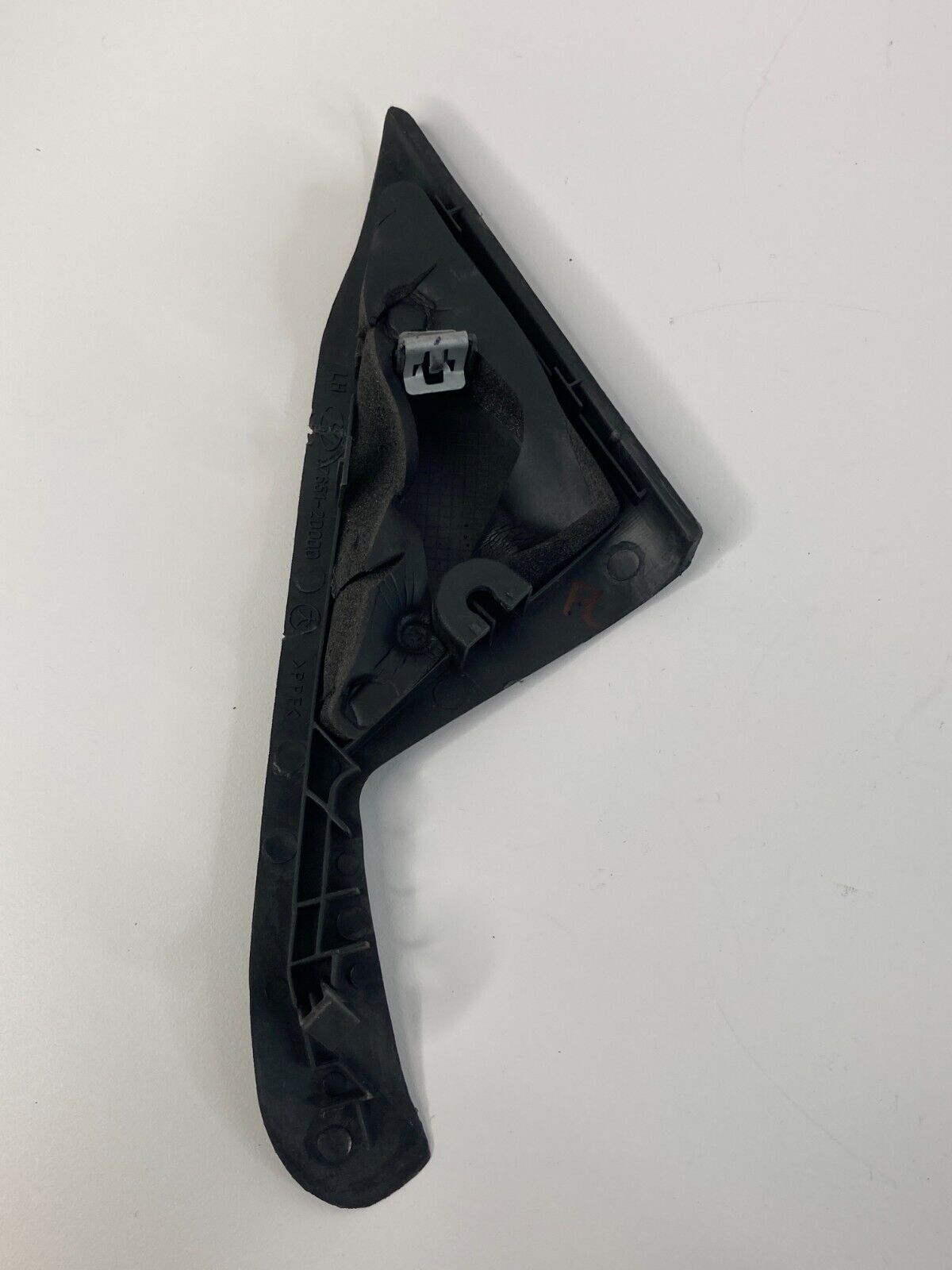 2001-2006 Hyundai Elantra Front Left Door Interior Mirror Cover Trim 87651-2D000