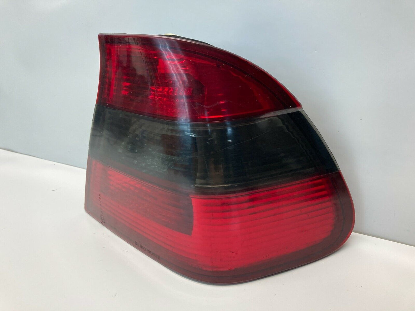 2001 BMW 325i 325xi Sedan Right Side Tail Light Outer Taillight Lamp RSD200311C