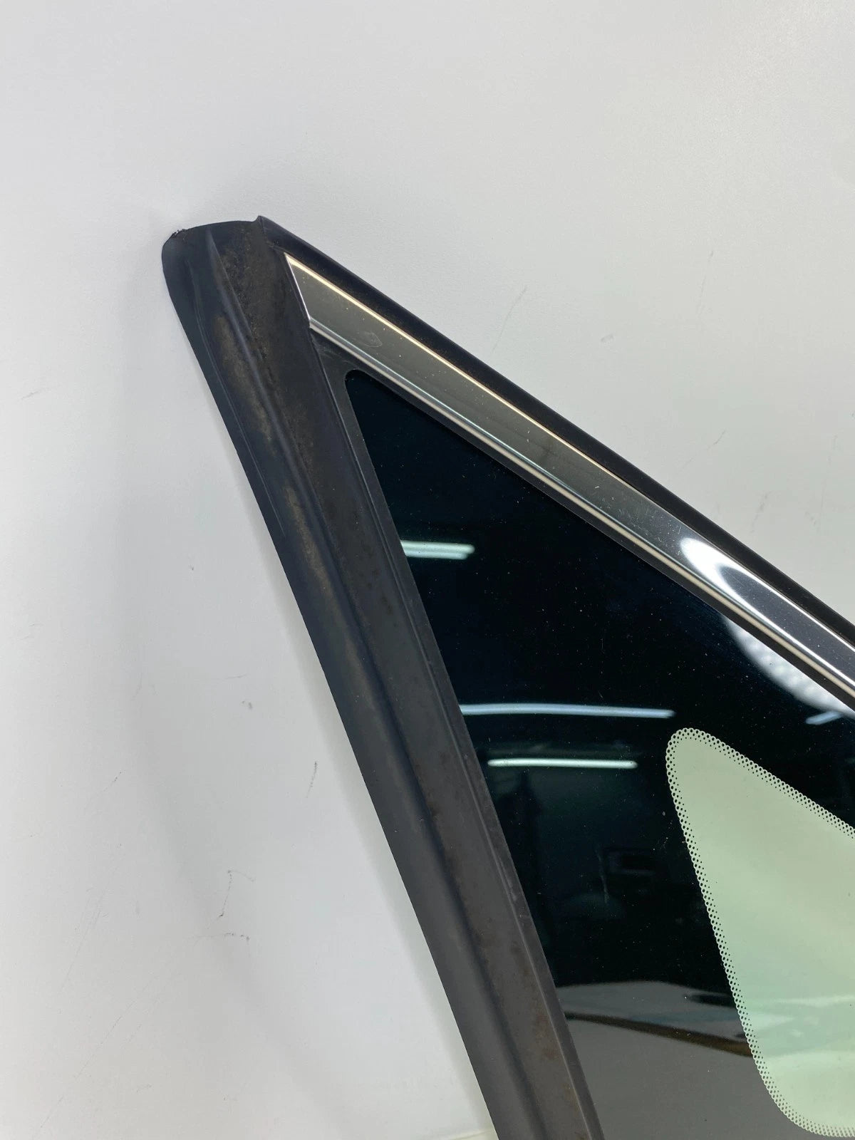2015-2019 HYUNDAI SONATA REAR LEFT QUARTER WINDOW GLASS E443R-000183 US BUILT