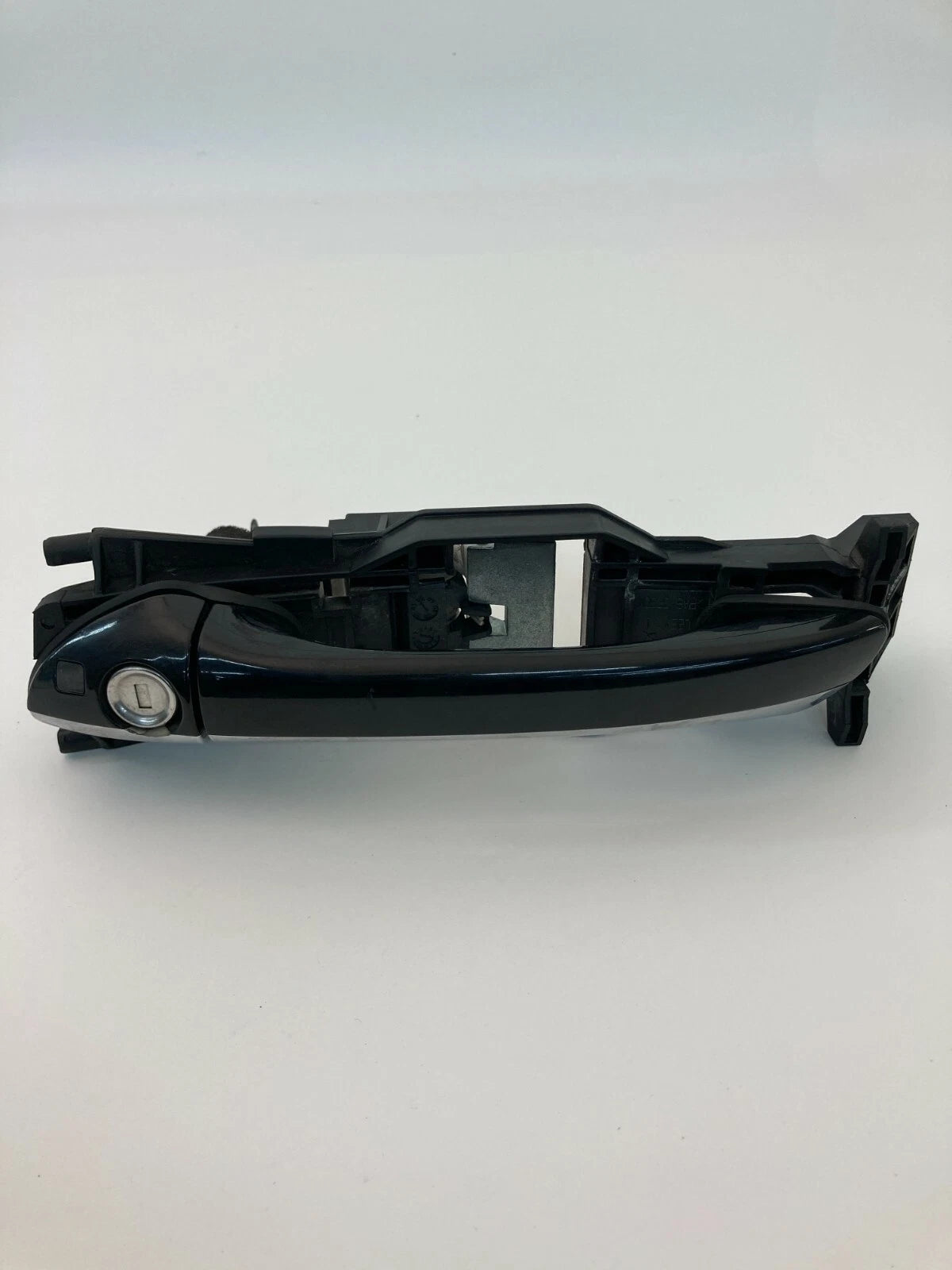 06 07 MERCEDES C 280 C 350 FRONT LEFT DRIVER SIDE EXTERIOR DOOR HANDLE ASSEMBLY