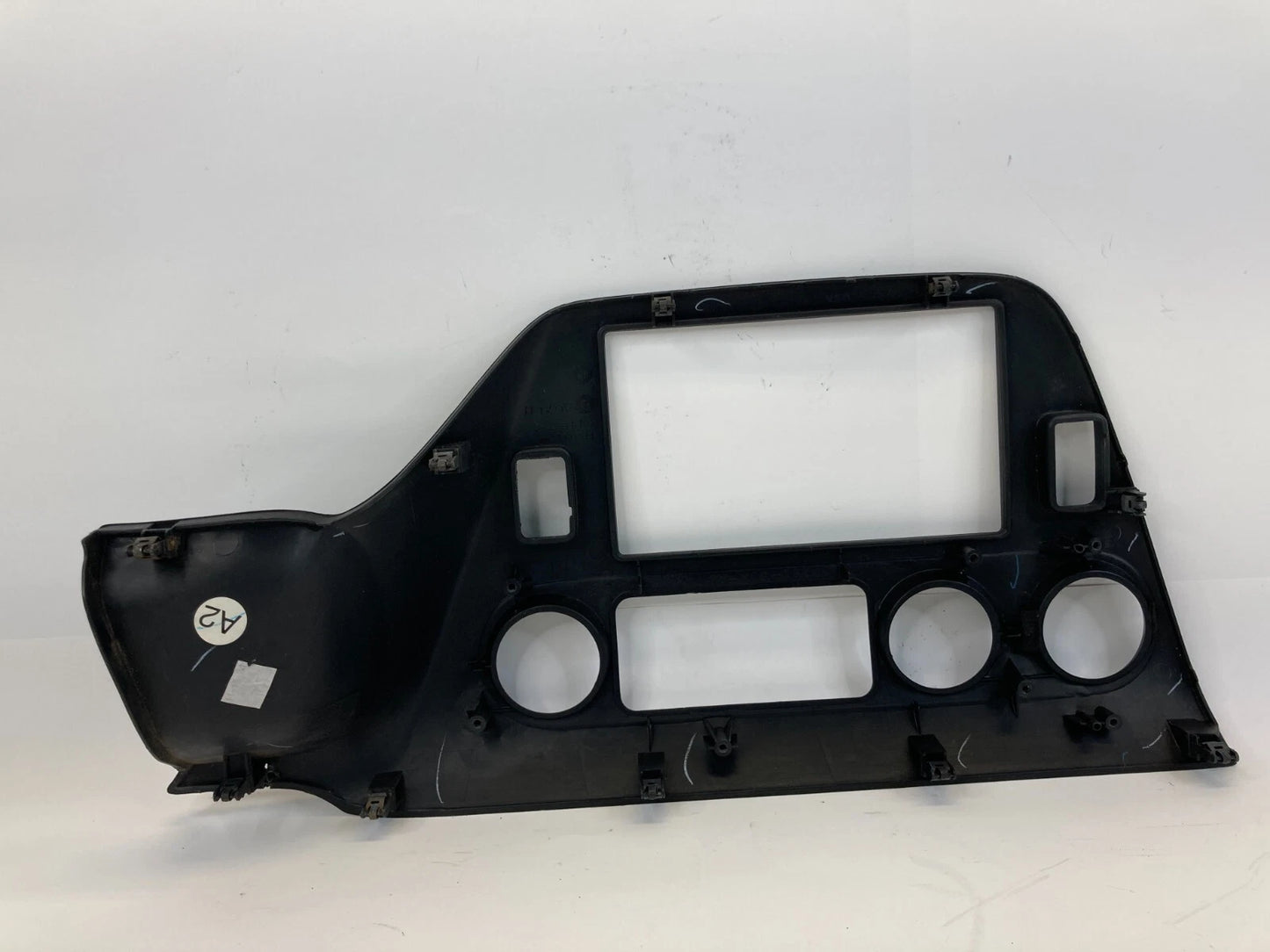 99-04 HONDA ODYSSEY CENTER DASH RADIO AC CLIMATE CONTROL BEZEL TRIM 77250-S0X-A0