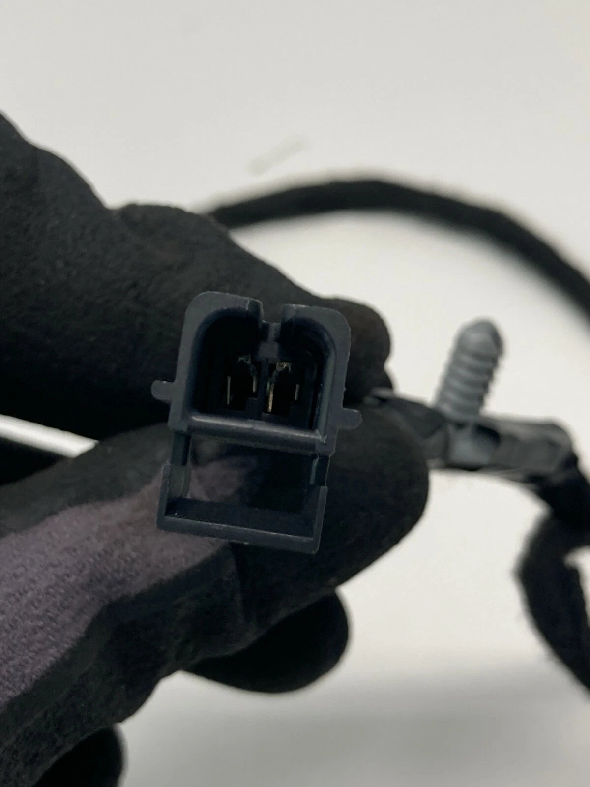 2005-2010 PONTIAC G6 FRONT RIGHT PASSENGER DOOR PANEL WIRE HARNESS CONNECTOR OEM