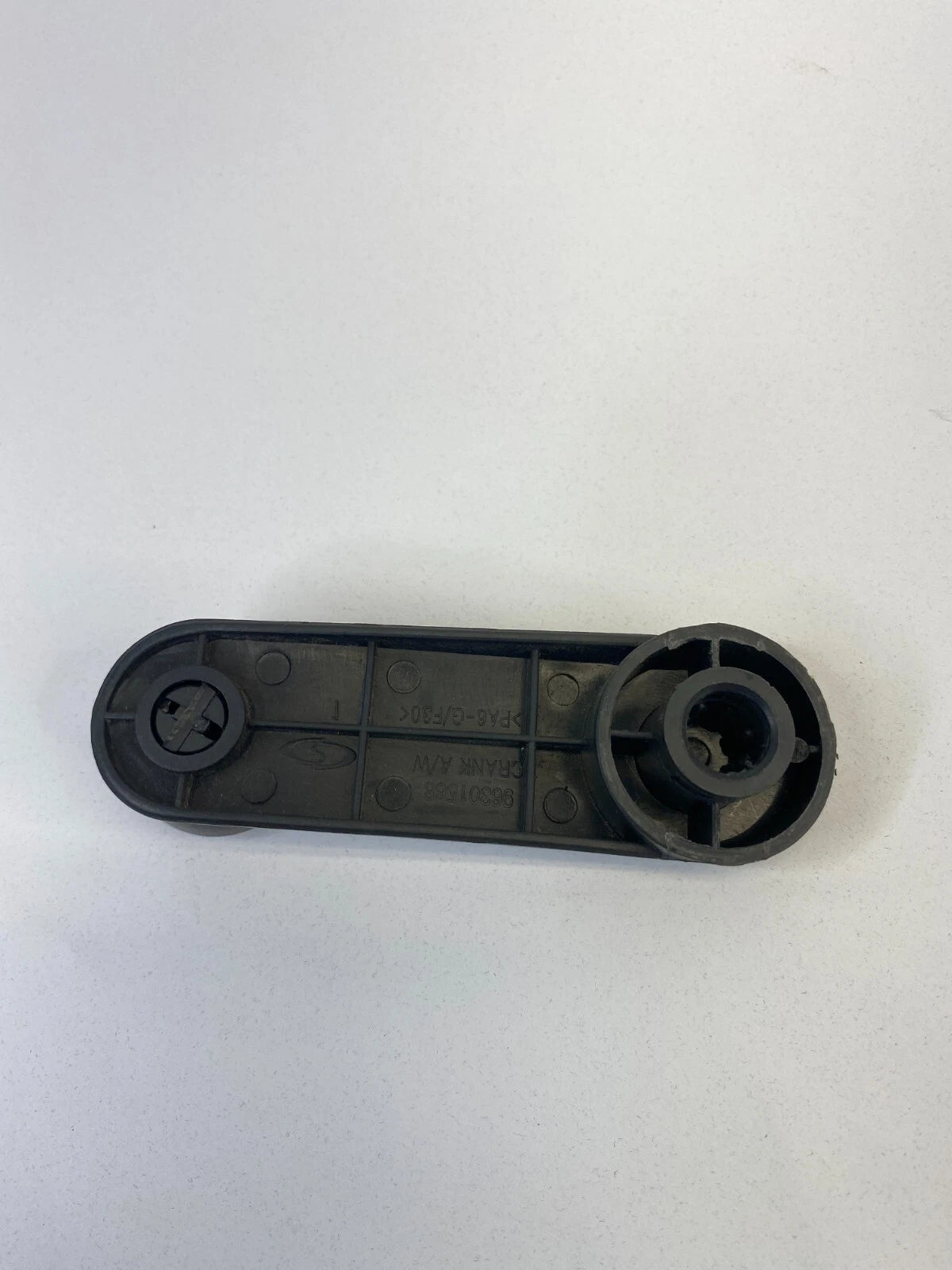 2004-2011 CHEVROLET AVEO DOOR WINDOW CRANK MANUAL HANDLE ASSEMBLY 96301568 OEM