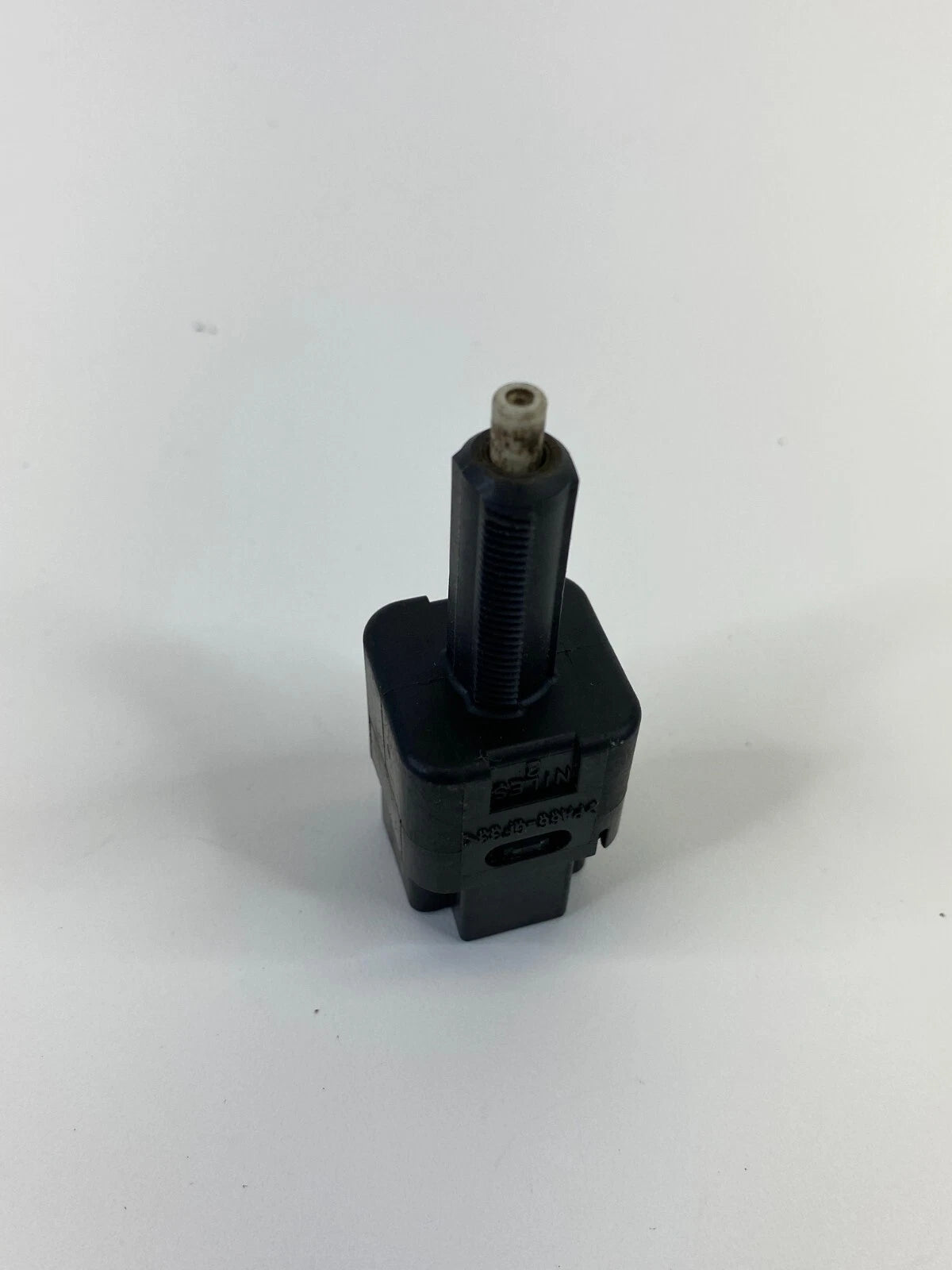 2007 2008 INFINITI G35 BRAKE PEDAL STOP LIGHT LAMP SENSOR SWITCH OEM