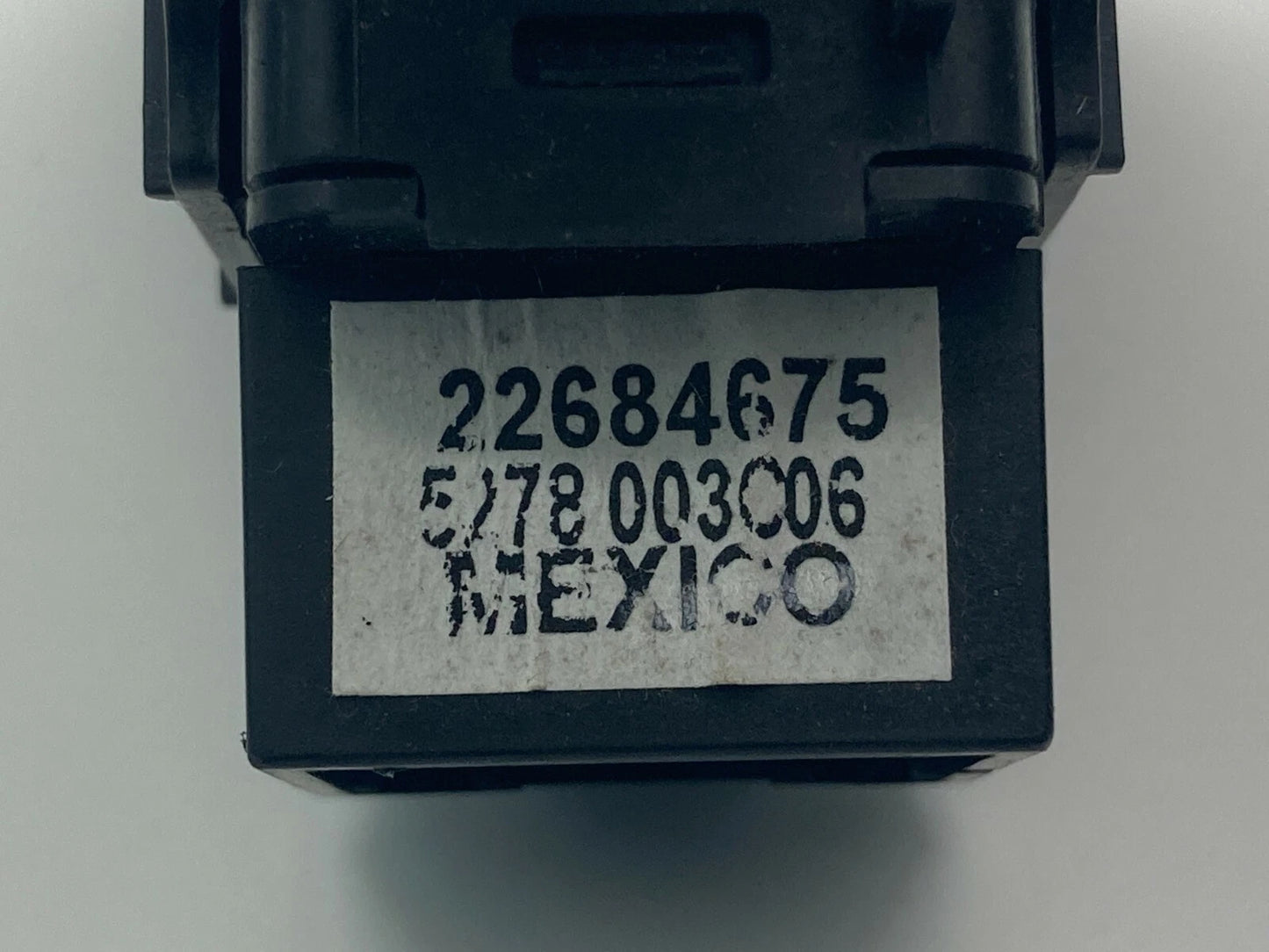 2006 2007 2008 CHEVROLET MALIBU REAR RIGHT BACK SIDE DOOR POWER WINDOW SWITCH