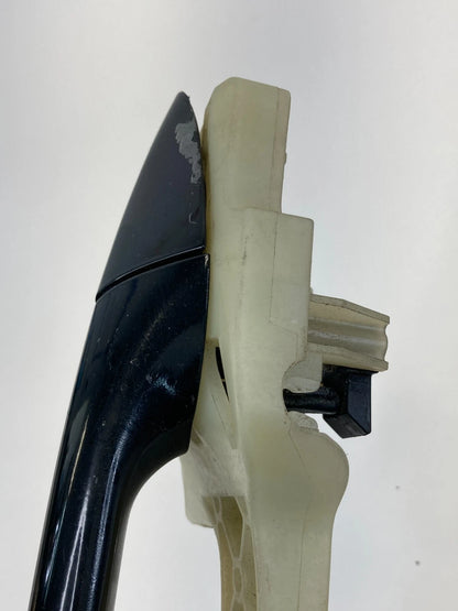 11 12 13 14 15 16 HYUNDAI ELANTRA GLS FRONT RIGHT DOOR EXTERIOR DOOR HANDLE OEM