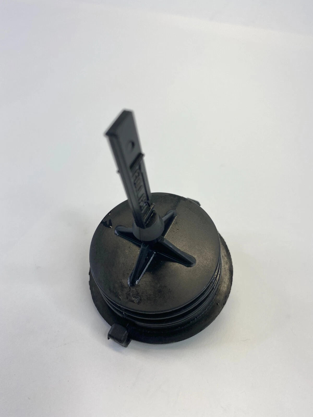 1999-2004 FORD MUSTANG 3.8L BASE POWER STEERING RESERVOIR FILLER CAP OEM