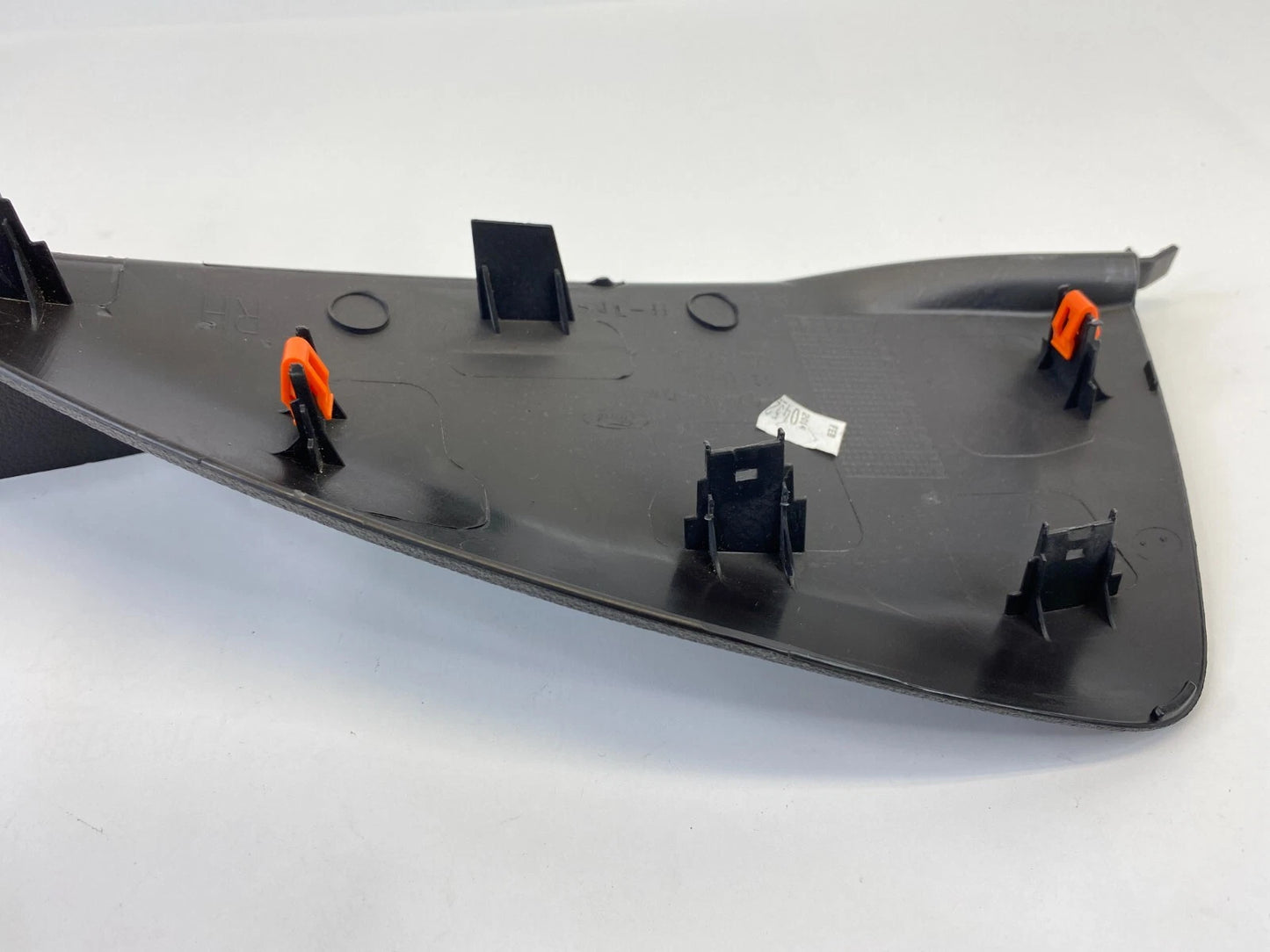 2013-2019 FORD ESCAPE RIGHT PASSENGER SIDE DASH END CAP COVER CJ54-S044C60-ADW