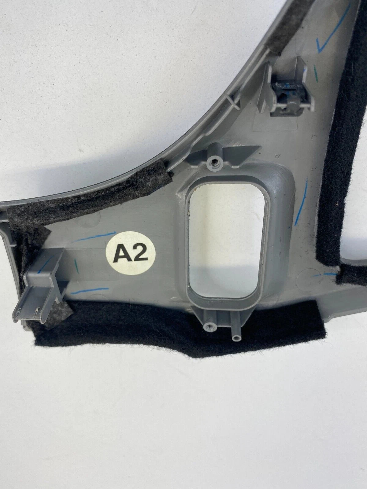 05-10 HONDA ODYSSEY CENTER DASH A/C CLIMATE CONTROL TRIM BEZEL 77250-SHJ-A2-20