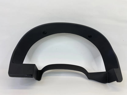 06 07 SATURN VUE DASH INSTRUMENT SPEEDOMETER CLUSTER TRIM COVER BEZEL 10356212
