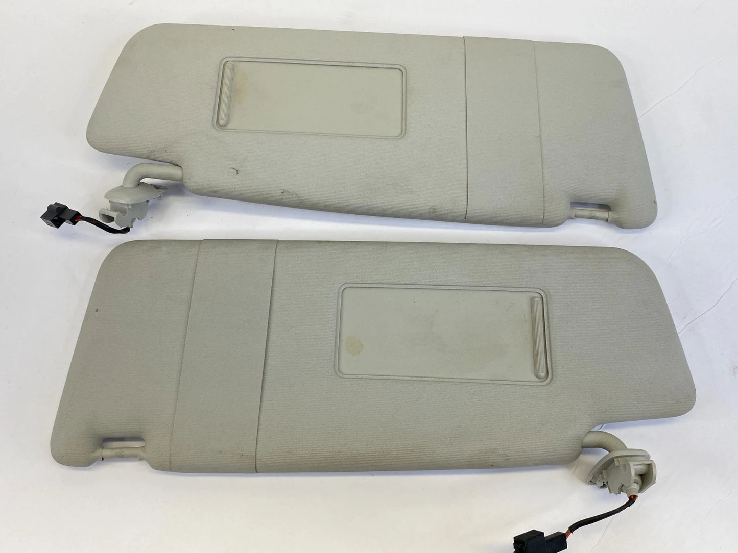 2012-2016 VW PASSAT ROOF SUNVISOR SUN VISOR SHADE PAIR SET LH & RH W/ MIRROR OEM