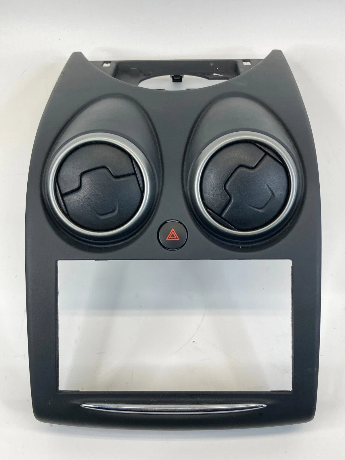 2014 2015 NISSAN ROGUE SELECT CENTER DASH RADIO BEZEL TRIM W/ AIR VENT ASSY