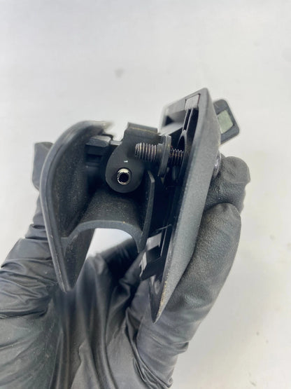 2009-2011 BMW 328I XDRIVE SEDAN DASHBOARD GLOVE BOX LOCK LATCH HANDLE OEM