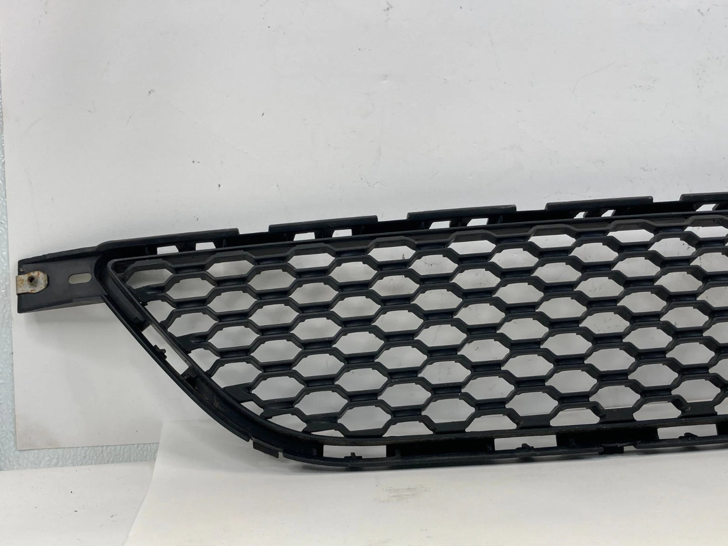 2013-2016 Dodge Dart Front Bumper Center Lower Grill Grille Assembly 68081409AA