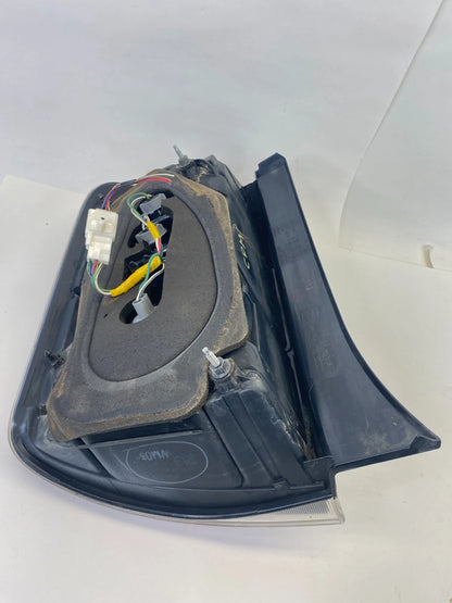 06-09 TOYOTA PRIUS PASSENGER SIDE TAIL LIGHT TAILLIGHT LAMP ASSY AIP2R3ST OEM