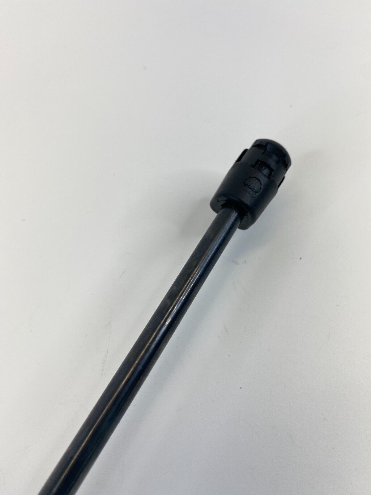 11-18 Volkswagen Jetta Sedan Rear Liftgate Lift Support Shock Struts 5C6-827-550