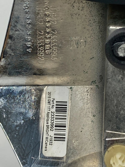 2010-2015 GMC TERRAIN TRUNK LID GARNISH LICENSE PLATE BEZEL MOLDING W/ CAMERA