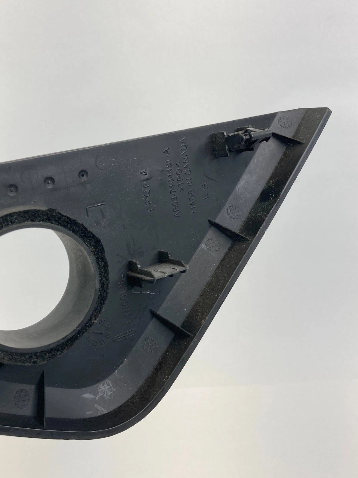 2010-2019 LINCOLN MKT FRONT LEFT DASH COVER CAP LID BEZEL TRIM AE93-7404481-A
