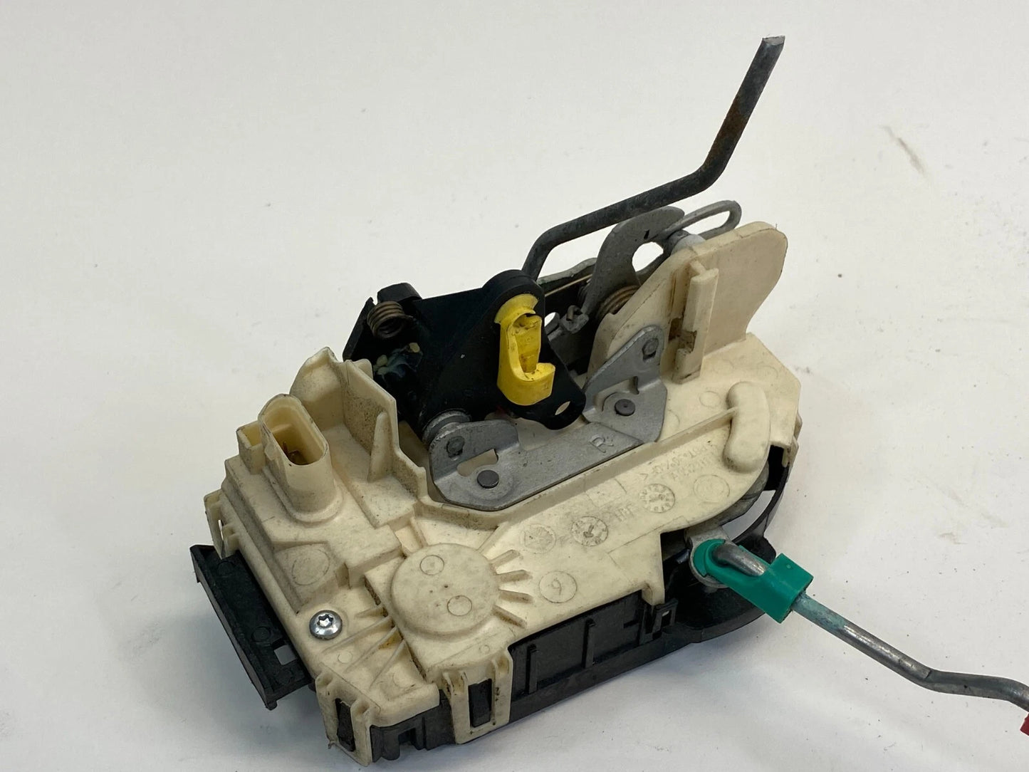 2007-2011 DODGE NITRO REAR RIGHT DOOR LOCK LATCH RELEASE ACTUATOR 04589278AH OEM