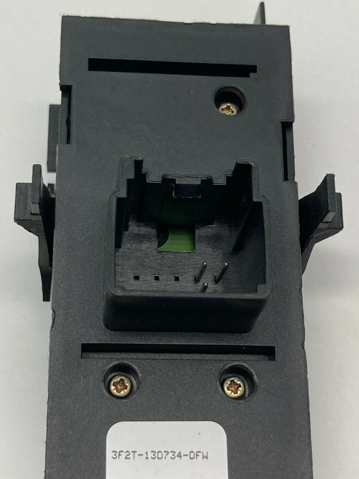 2004-2007 FORD FREESTAR DASH EMERGENCY FLASHER HAZARD SWITCH 3F2T-13D734-DFW OEM