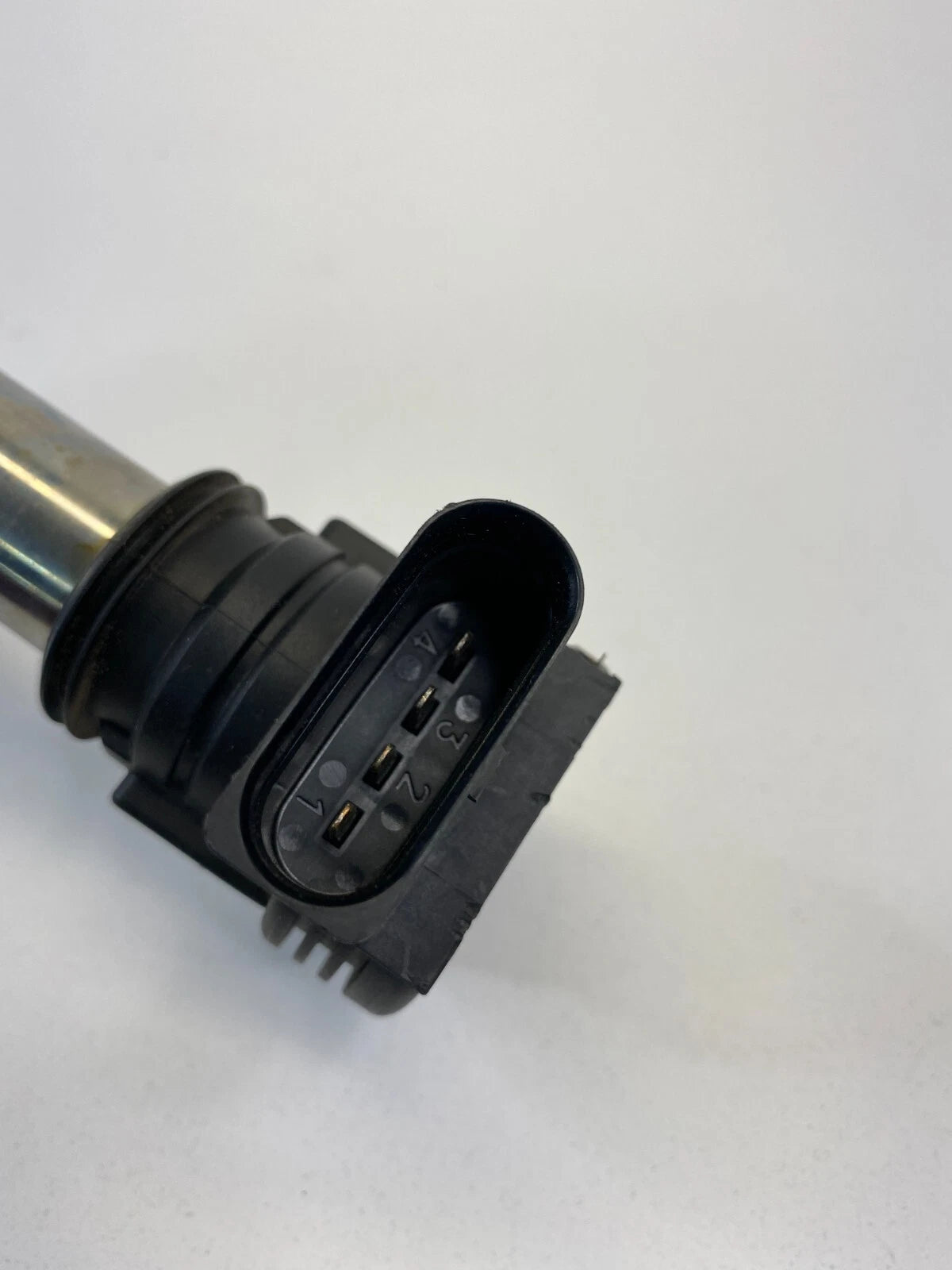 2005-2018 VOLKSWAGEN JETTA 2006-2014 VW PASSAT IGNITION COIL 07K-905-715-E OEM
