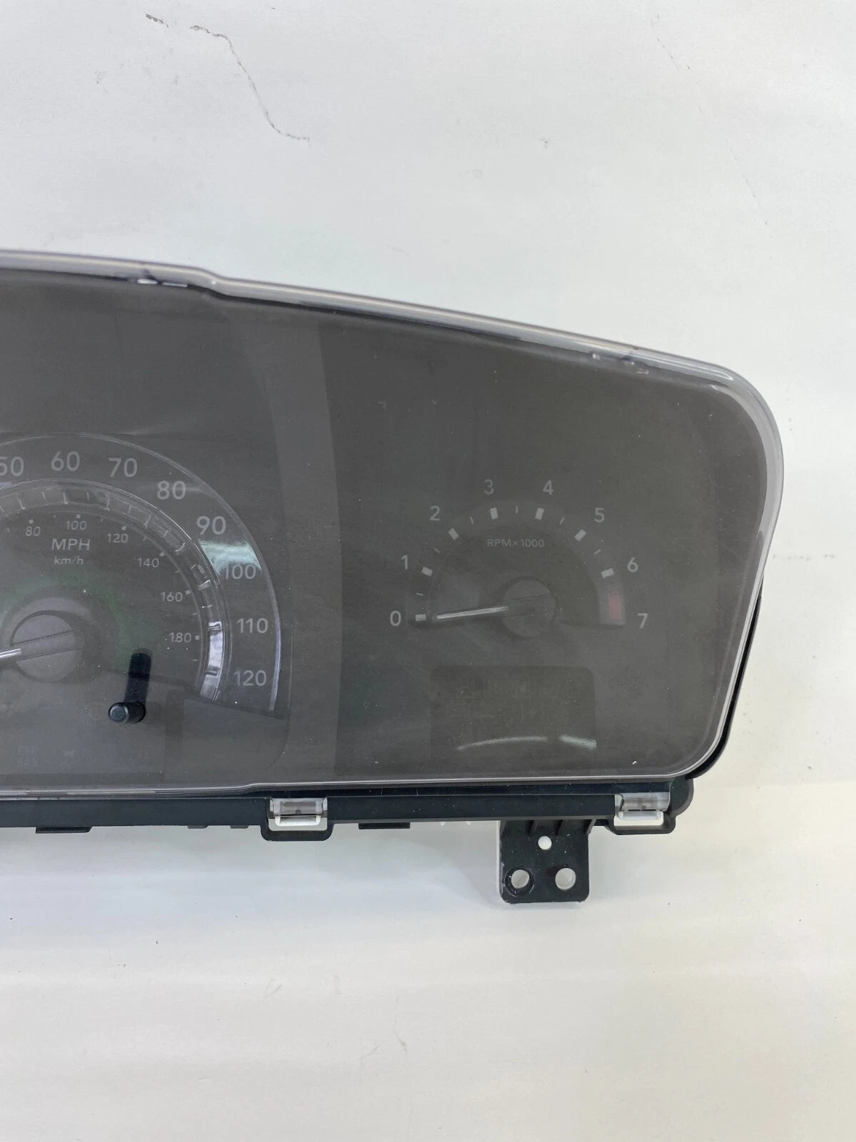 2009 DODGE JOURNEY INSTRUMENT CLUSTER SPEEDOMETER GAUGES 184K MILES 05172539AD