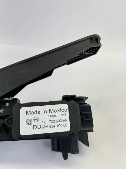 2011-2018 VOLKSWAGEN JETTA GAS THROTTLE ACCELERATOR PEDAL ASSEMBLY 1K1-723-503