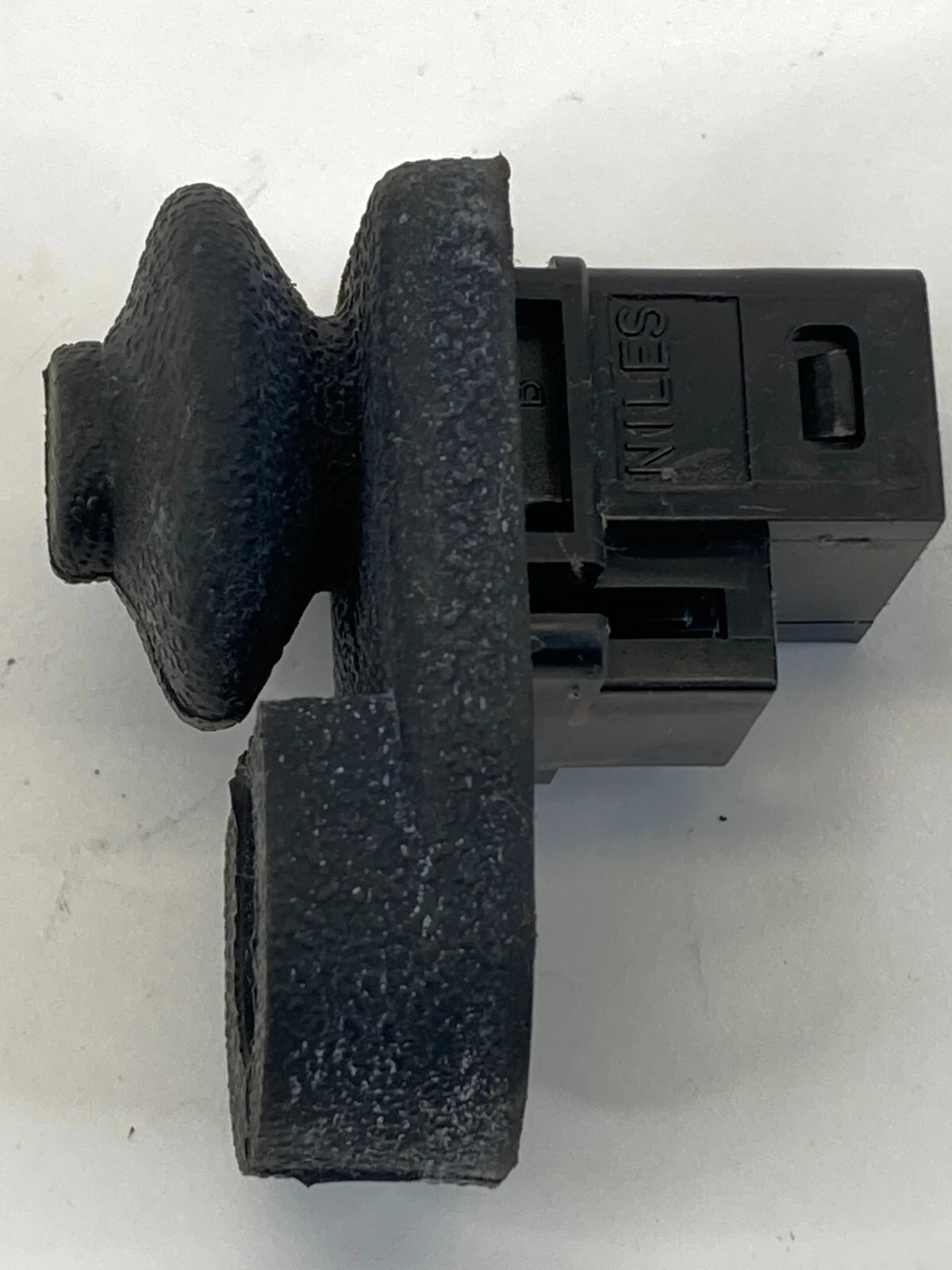 2002-2012 NISSAN ALTIMA REAR LEFT SIDE DOOR LIGHT AJAR SWITCH JAMB SENSOR OEM