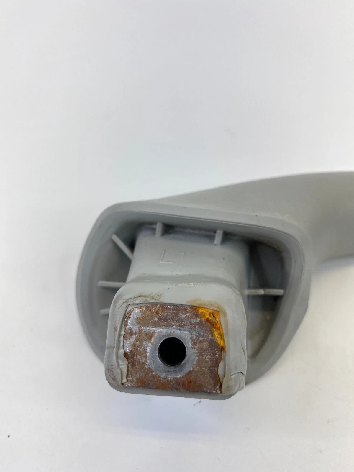 2001-2004 FORD ESCAPE LEFT INNER WINDSHIELD A PILLAR GRAB ASSIST HANDLE OEM