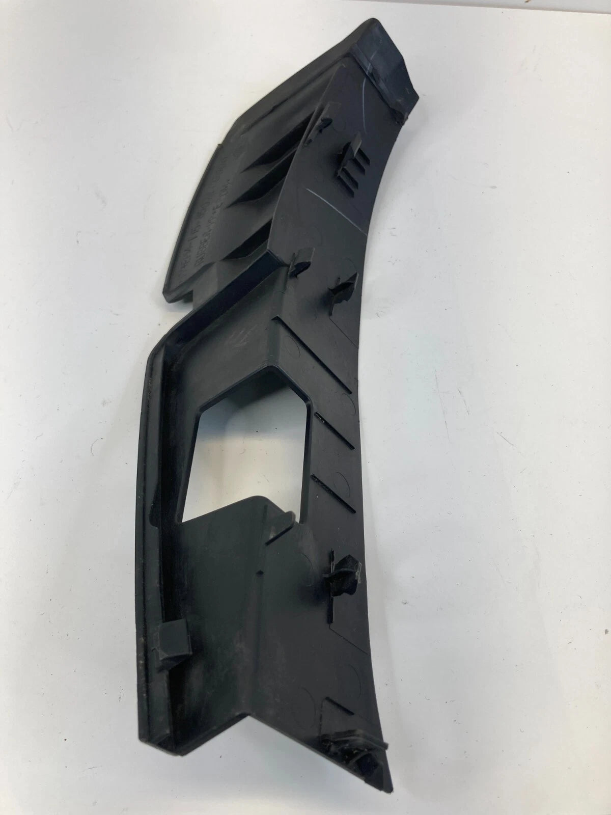 2003-2008 INFINITI FX35 REAR INNER BUMPER TAILLIGHT TRIM COVER 85074-CG000 OEM