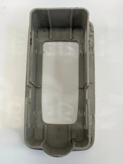2006 2007 CHRYSLER 300 REAR LEFT SIDE DOOR WINDOW SWITCH COVER BEZEL 1052530AB