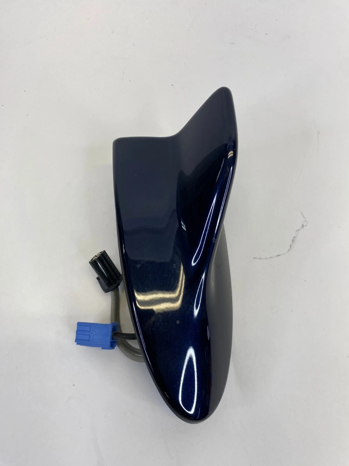 10-13 LEXUS IS250 IS350 SEDAN ROOF MOUNT SHARK FIN RADIO ANTENNA 86760-53050 OEM