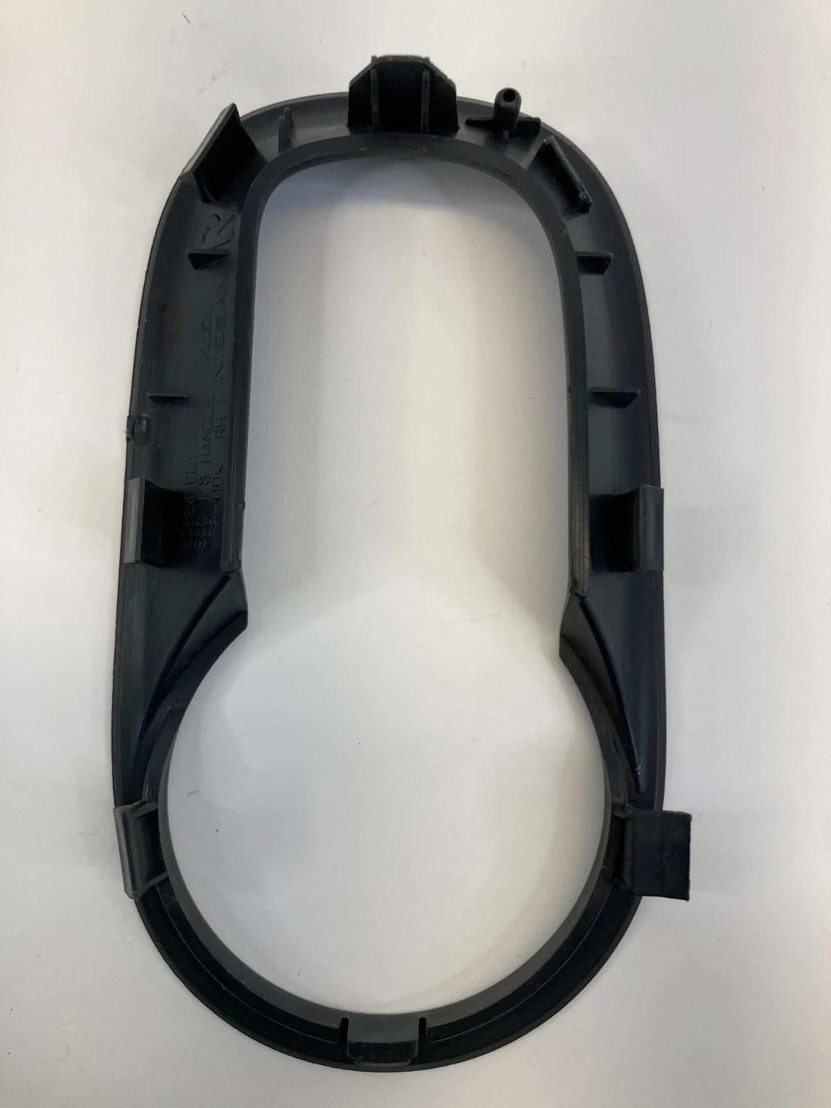 07-11 NISSAN VERSA REAR RIGHT DOOR INTERIOR HANDLE TRIM BEZEL 80684-EL11A OEM