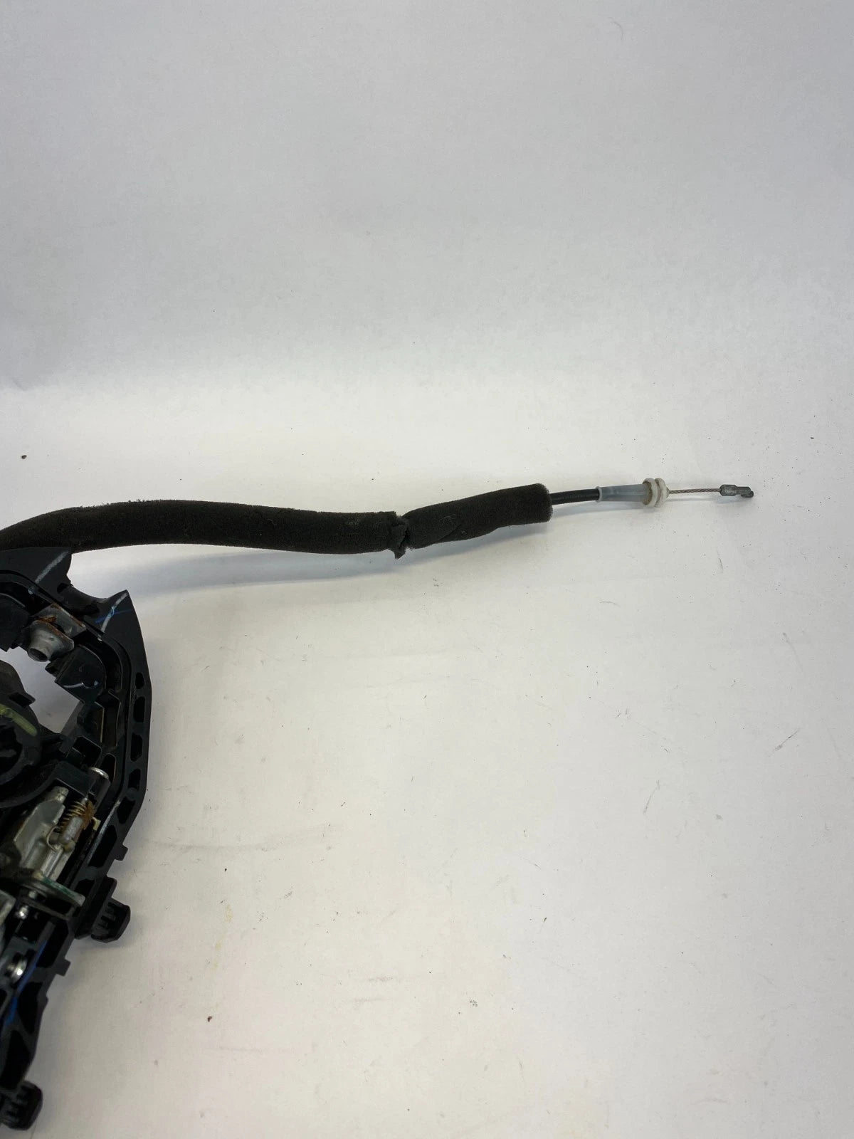 2013-2020 FORD FUSION FRONT RIGHT PASSENGER SIDE EXTERIOR DOOR HANDLE ASSY OEM