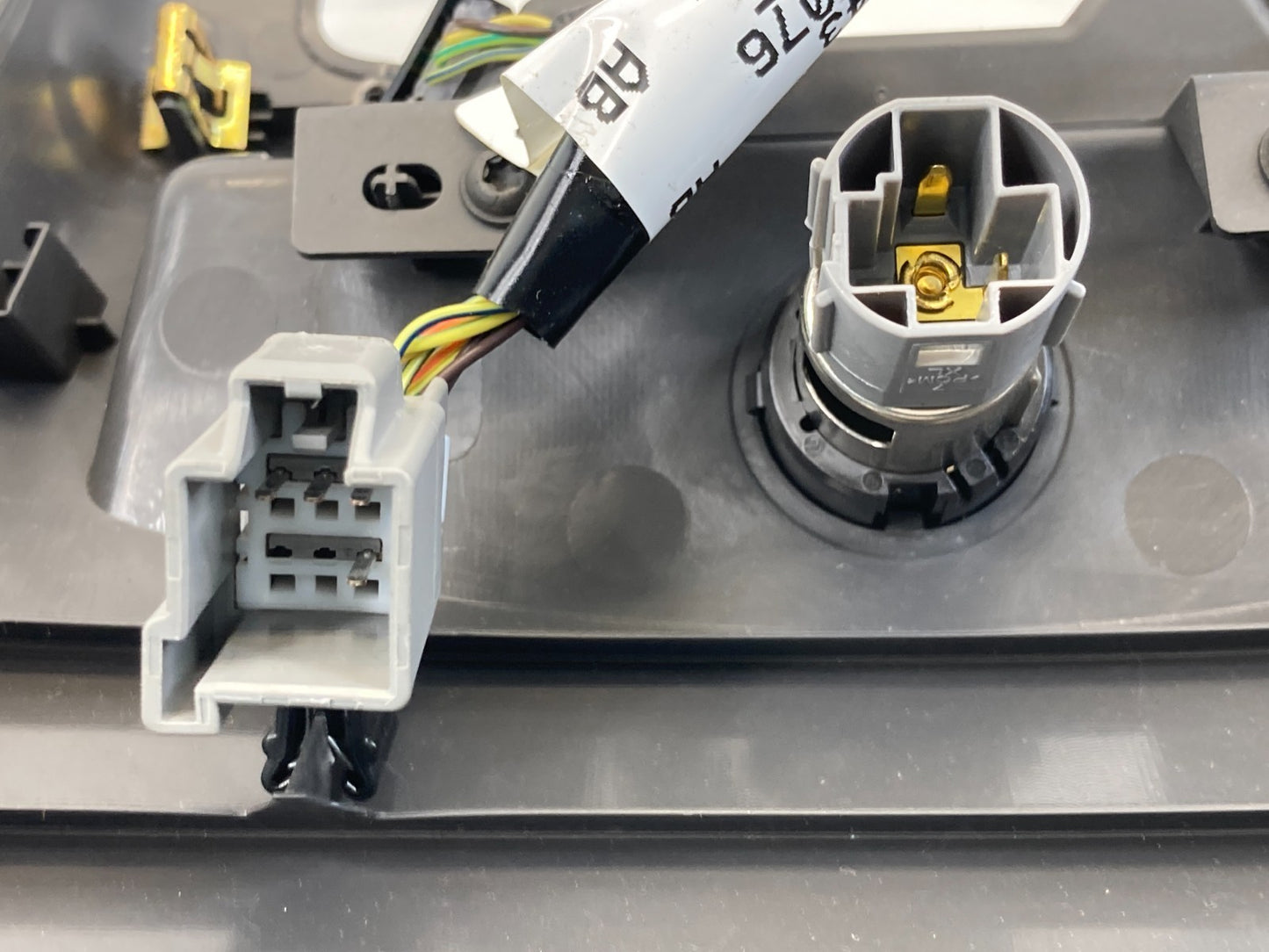 2011-2014 Ford Edge Rear Center Console Air Vent Panel Trim BT43-78045E24 OEM