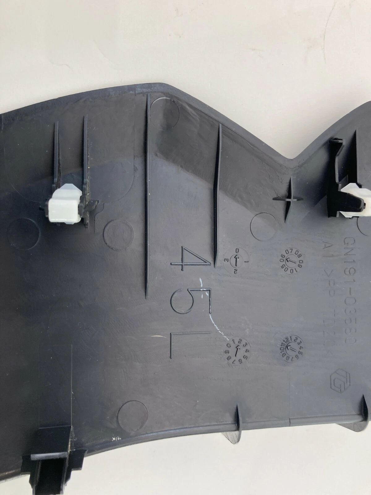 07-13 MITSUBISHI OUTLANDER LEFT DRIVER SIDE DASH END CAP COVER PANEL 8002A055ZZ