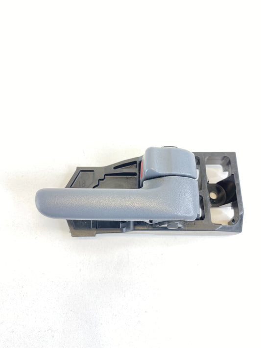 2001-2003 TOYOTA RAV4 RAV-4 FRONT RIGHT PASSENGER SIDE INNER DOOR HANDLE OEM