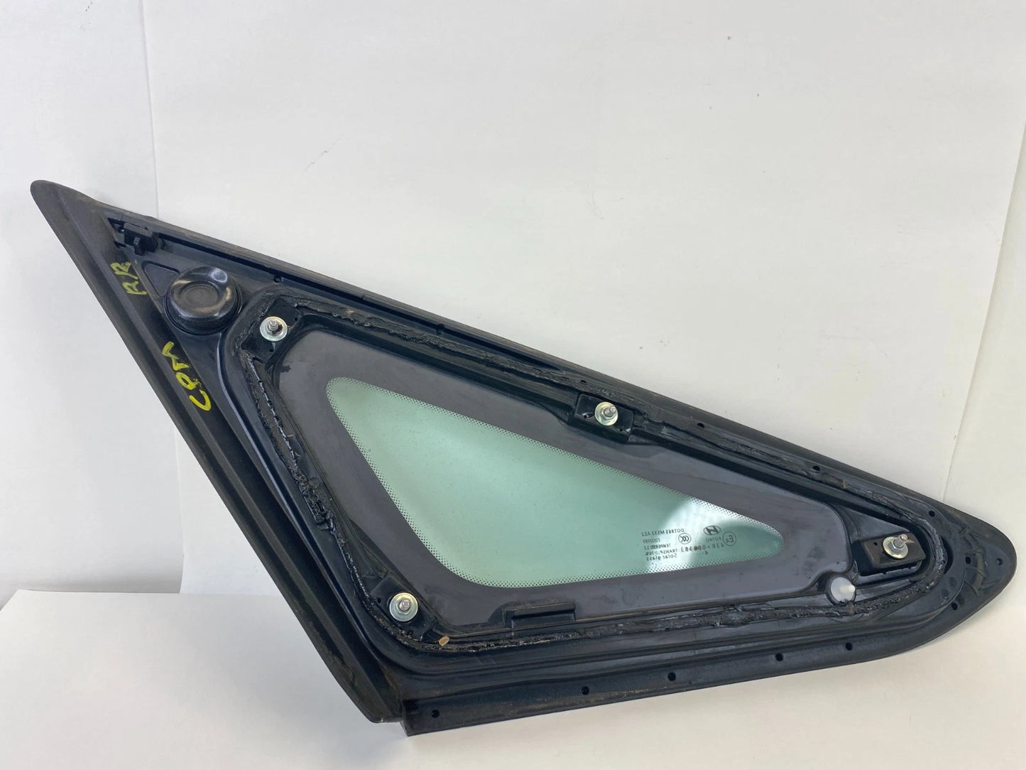 2015-2019 HYUNDAI SONATA REAR RIGHT SIDE QUARTER PANEL WINDOW GLASS OEM