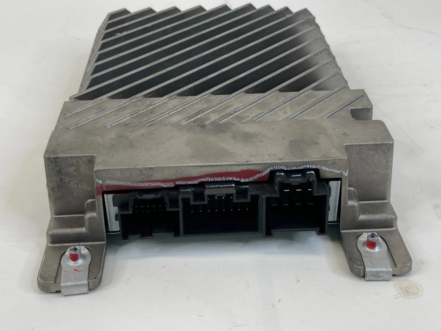 2010-2017 GMC TERRAIN RADIO AUDIO SOUND SYSTEM AMPLIFIER 20880430 OEM