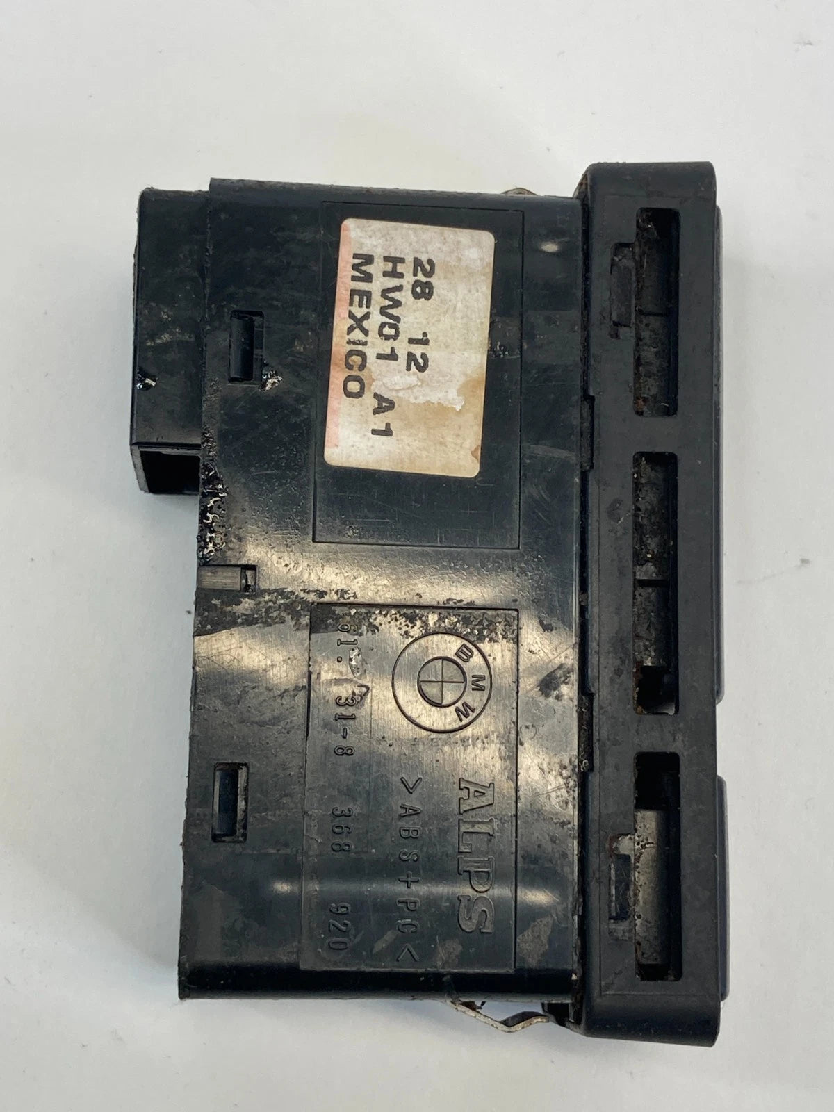 99 00 BMW 323I 01-05 330I DASH HAZARD LIGHT CONTROL & CENTRAL DOOR LOCK SWITCH