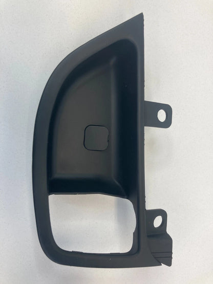 11-16 HYUNDAI ELANTRA REAR RIGHT INNER DOOR HANDLE TRIM BEZEL COVER 83621-MD100