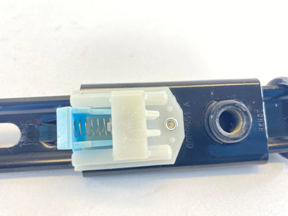 07 08 09 10 HYUNDAI ELANTRA FRONT PASSENGER SEAT BELT ADJUSTER HEIGHT 6089651A