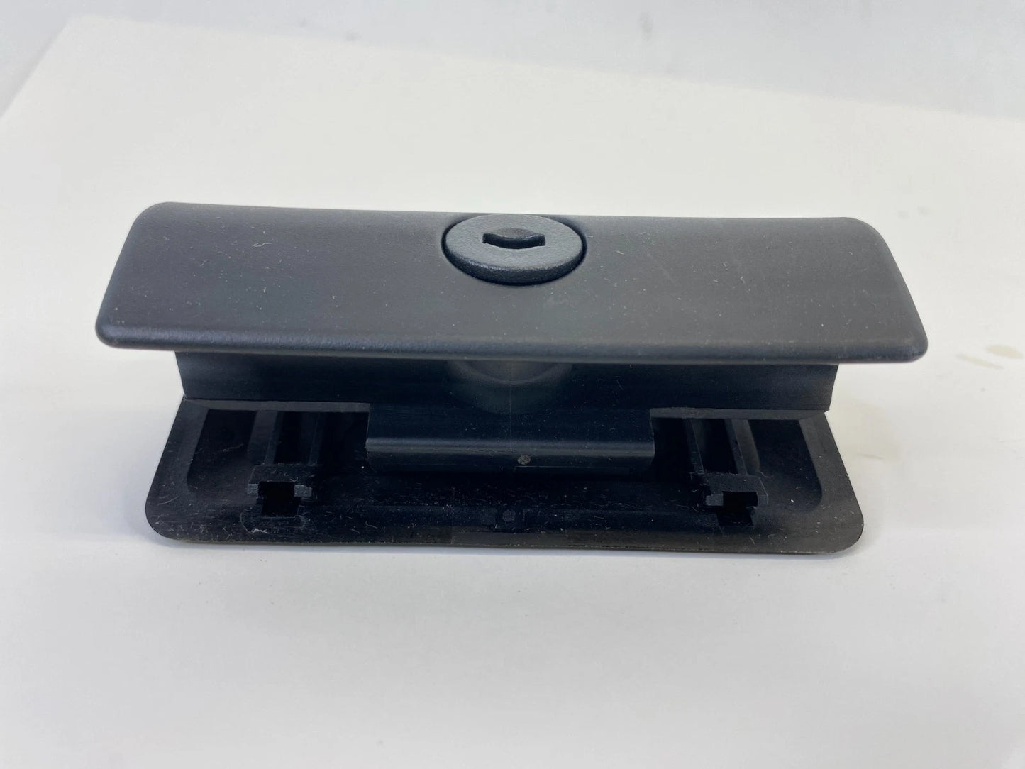 2001-2006 BMW 325I FRONT DASH GLOVE BOX LOCK OPENER HANDLE OEM