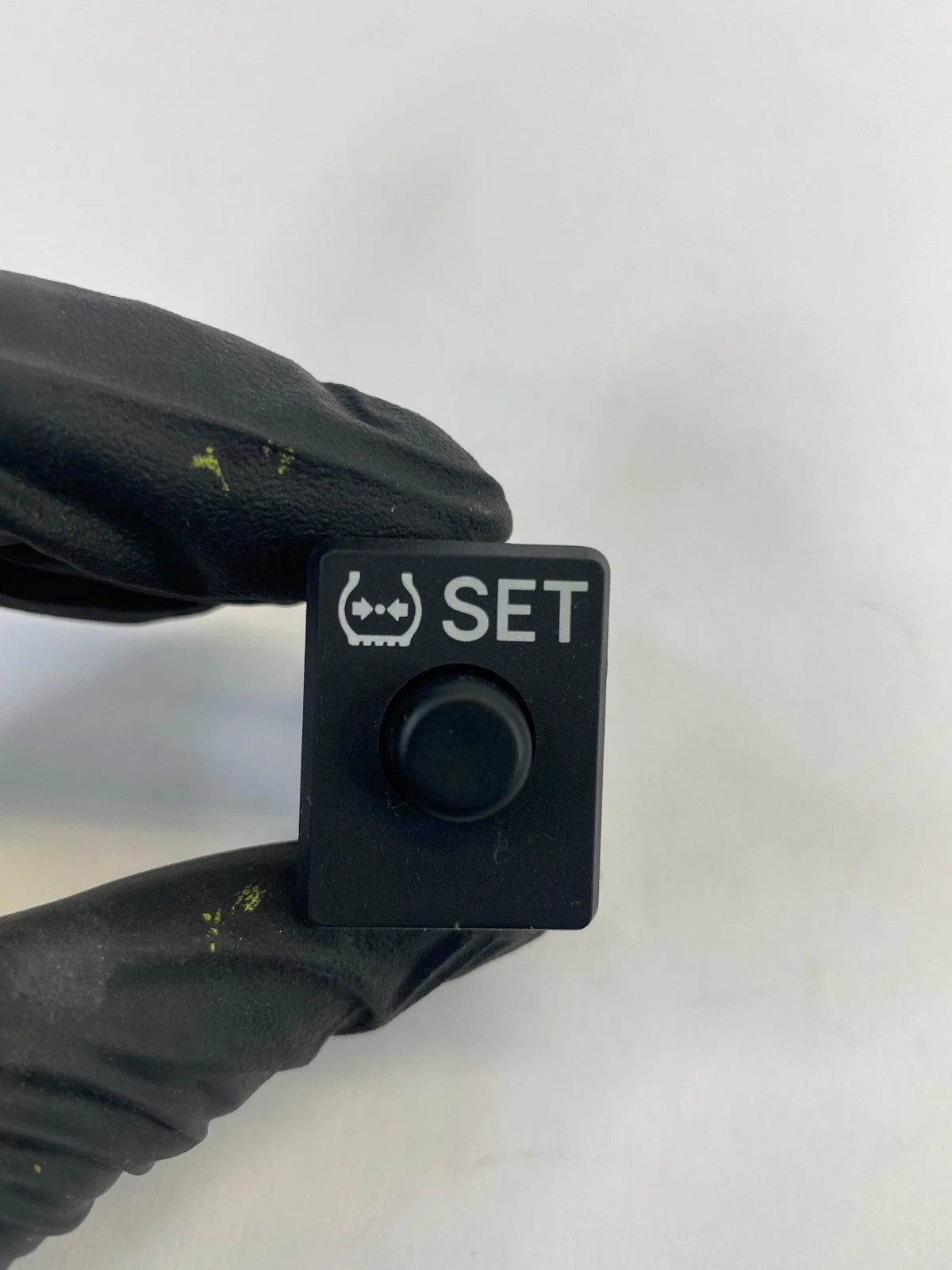 2007 2008 2009 LEXUS RX350 TPMS TIRE PRESSURE RESET BUTTON SET SWITCH OEM